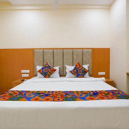 Fabhotel 7 Square - Nr Bkc Mumbai Ngoại thất bức ảnh
