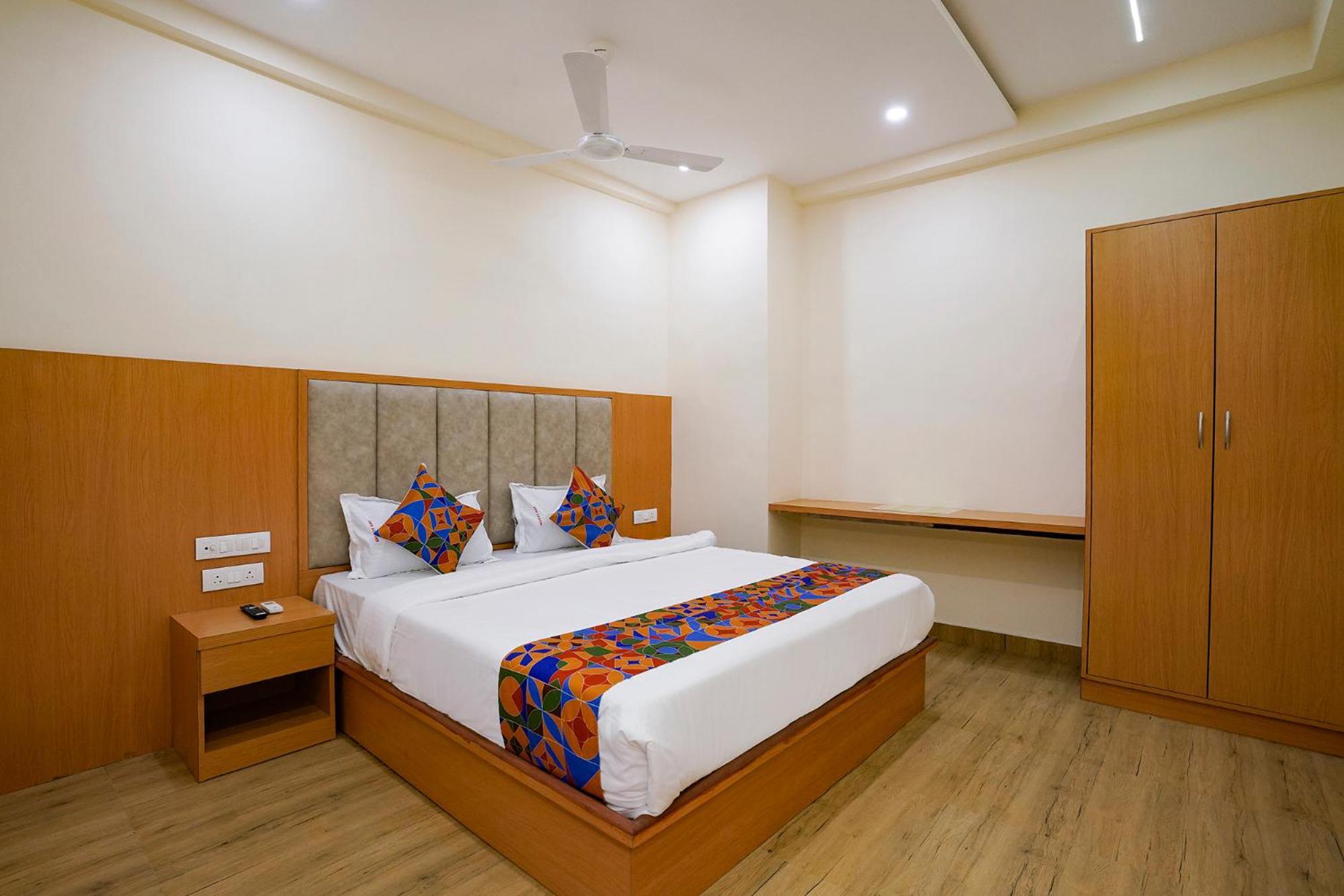 Fabhotel 7 Square - Nr Bkc Mumbai Ngoại thất bức ảnh