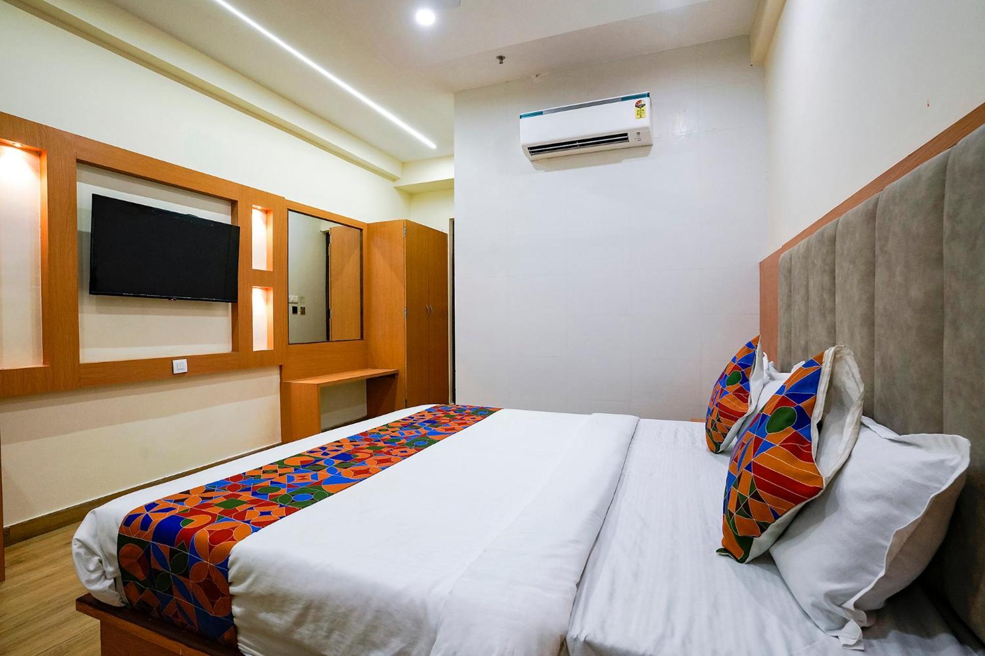 Fabhotel 7 Square - Nr Bkc Mumbai Ngoại thất bức ảnh