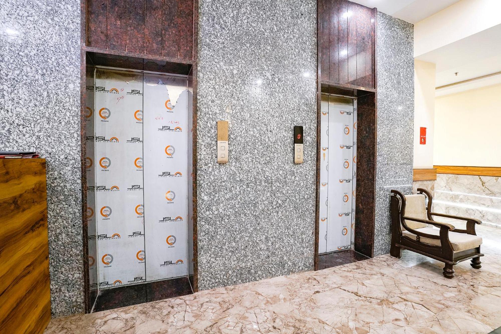 Fabhotel 7 Square - Nr Bkc Mumbai Ngoại thất bức ảnh
