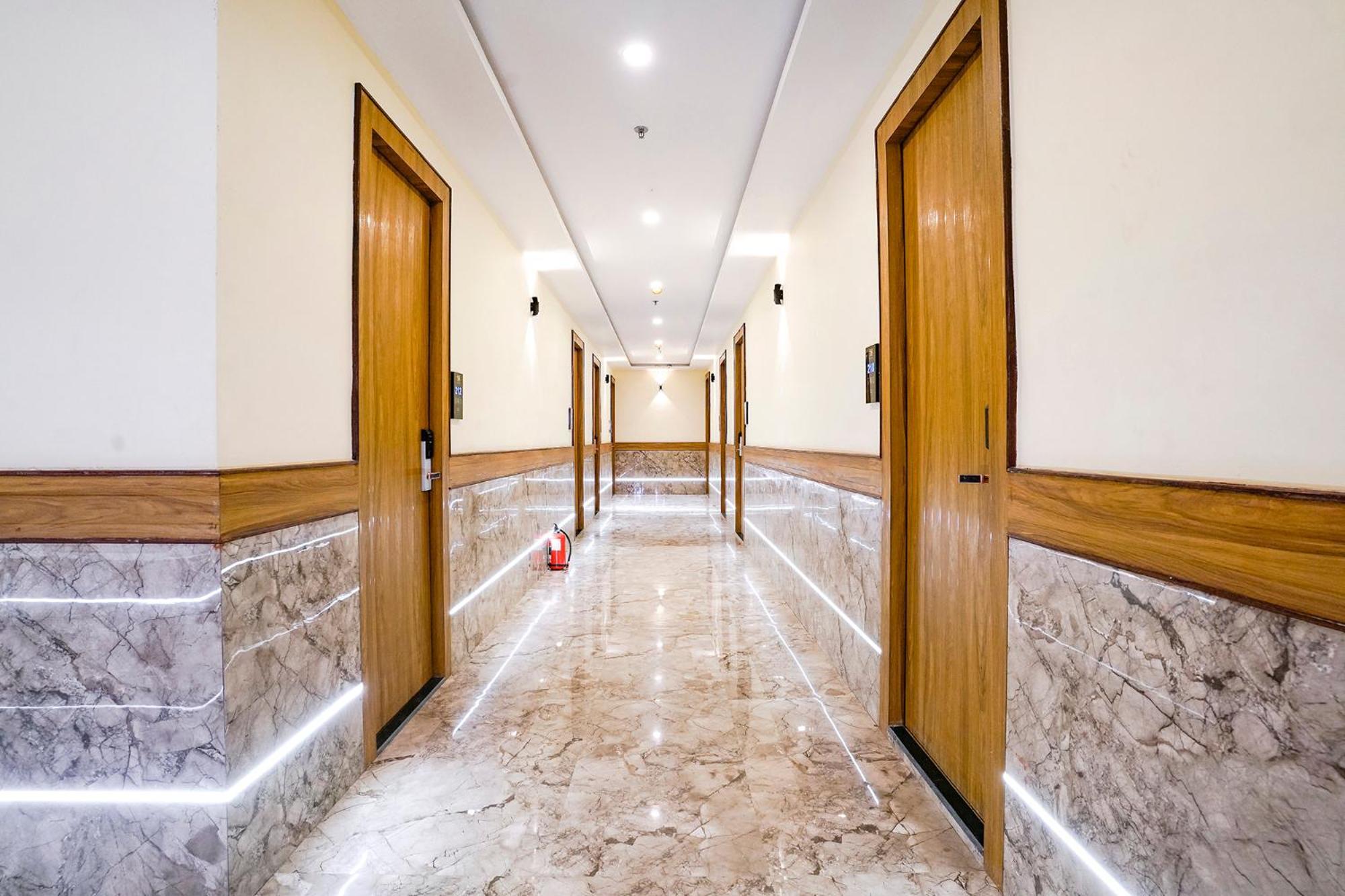 Fabhotel 7 Square - Nr Bkc Mumbai Ngoại thất bức ảnh