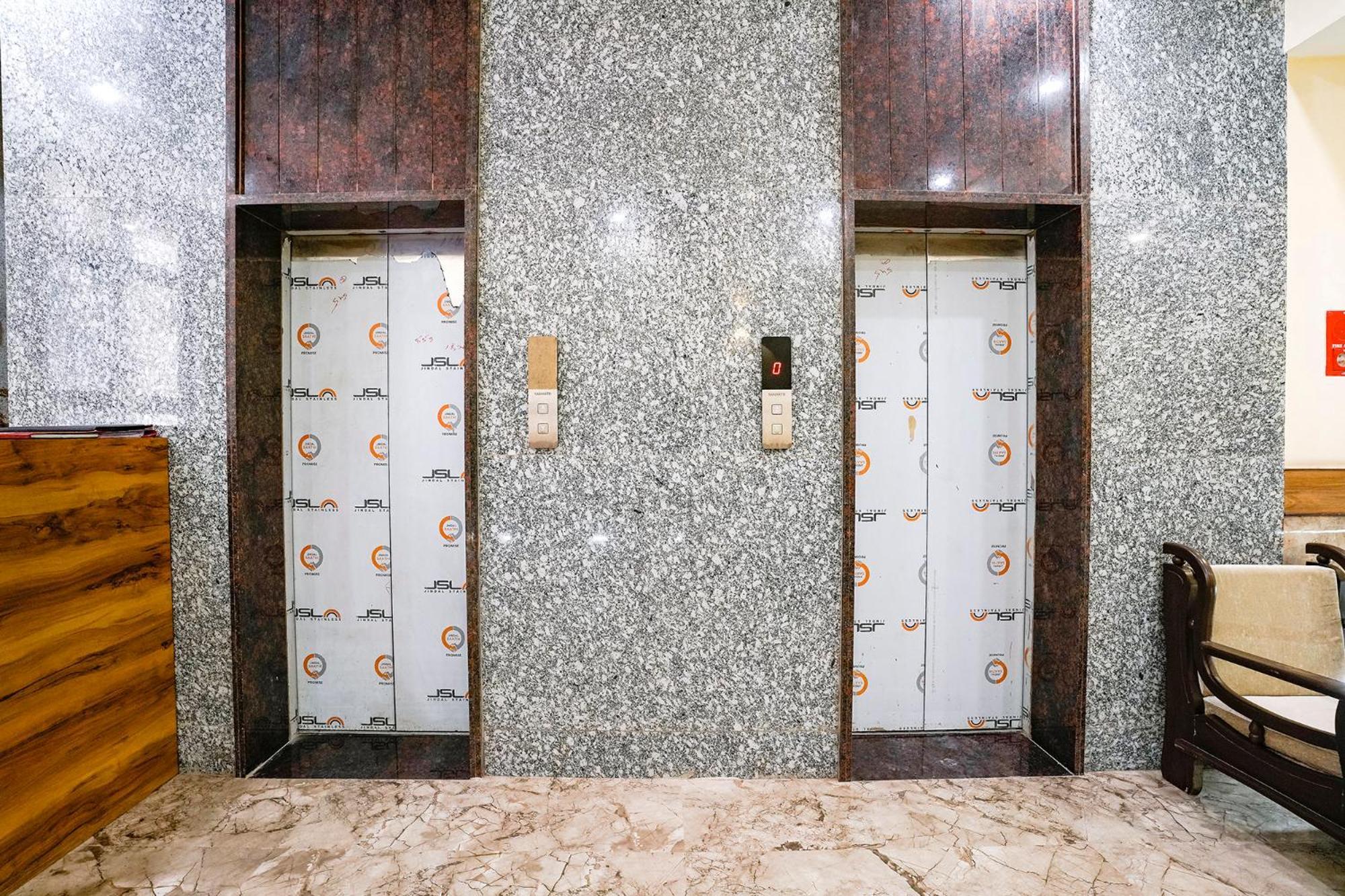 Fabhotel 7 Square - Nr Bkc Mumbai Ngoại thất bức ảnh